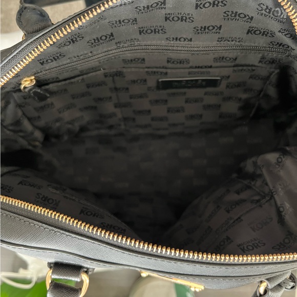 Michael Kors Shoulder Bag - Picture 6 of 10